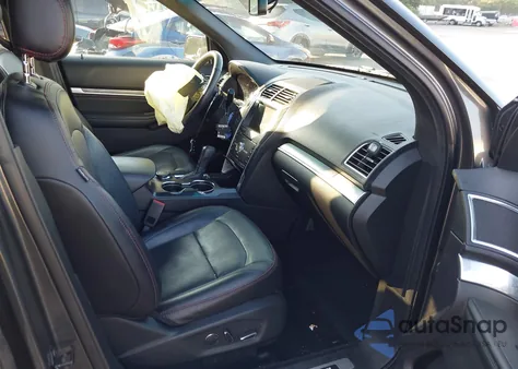 2017 Ford Explorer Sport z USA, uszkodzony, nr VIN 1FM5K8GT0HGB49439